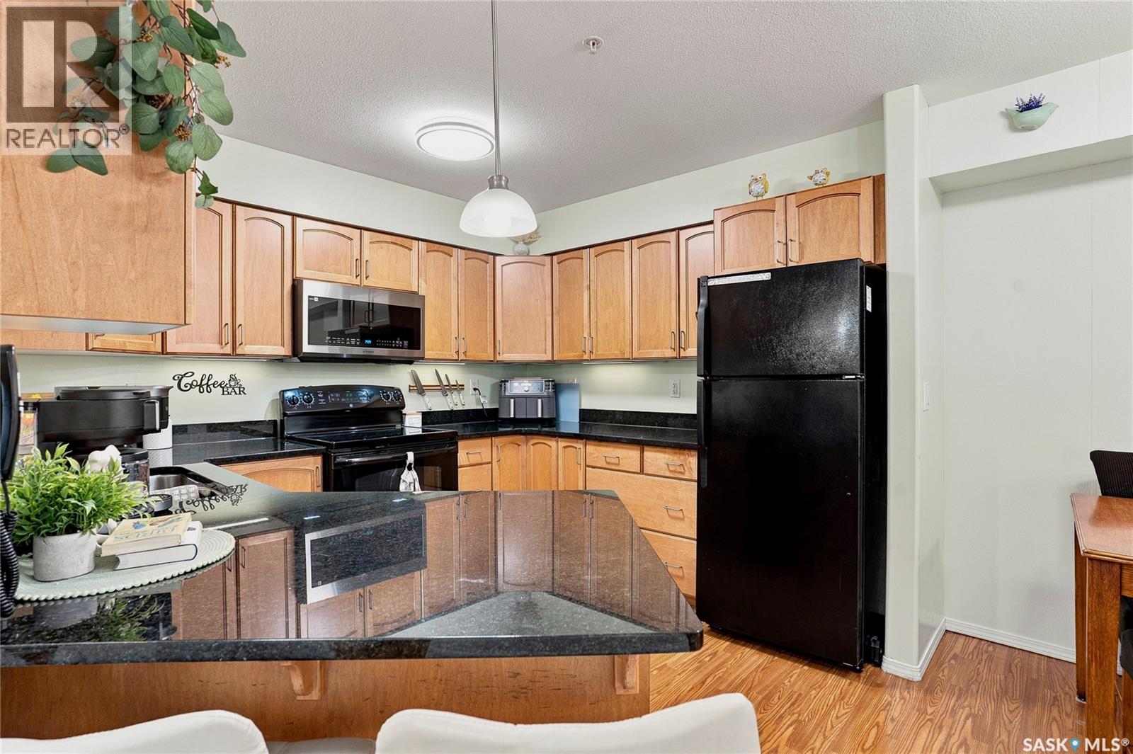 #103 150 Pawlychenko LANE - Image 13