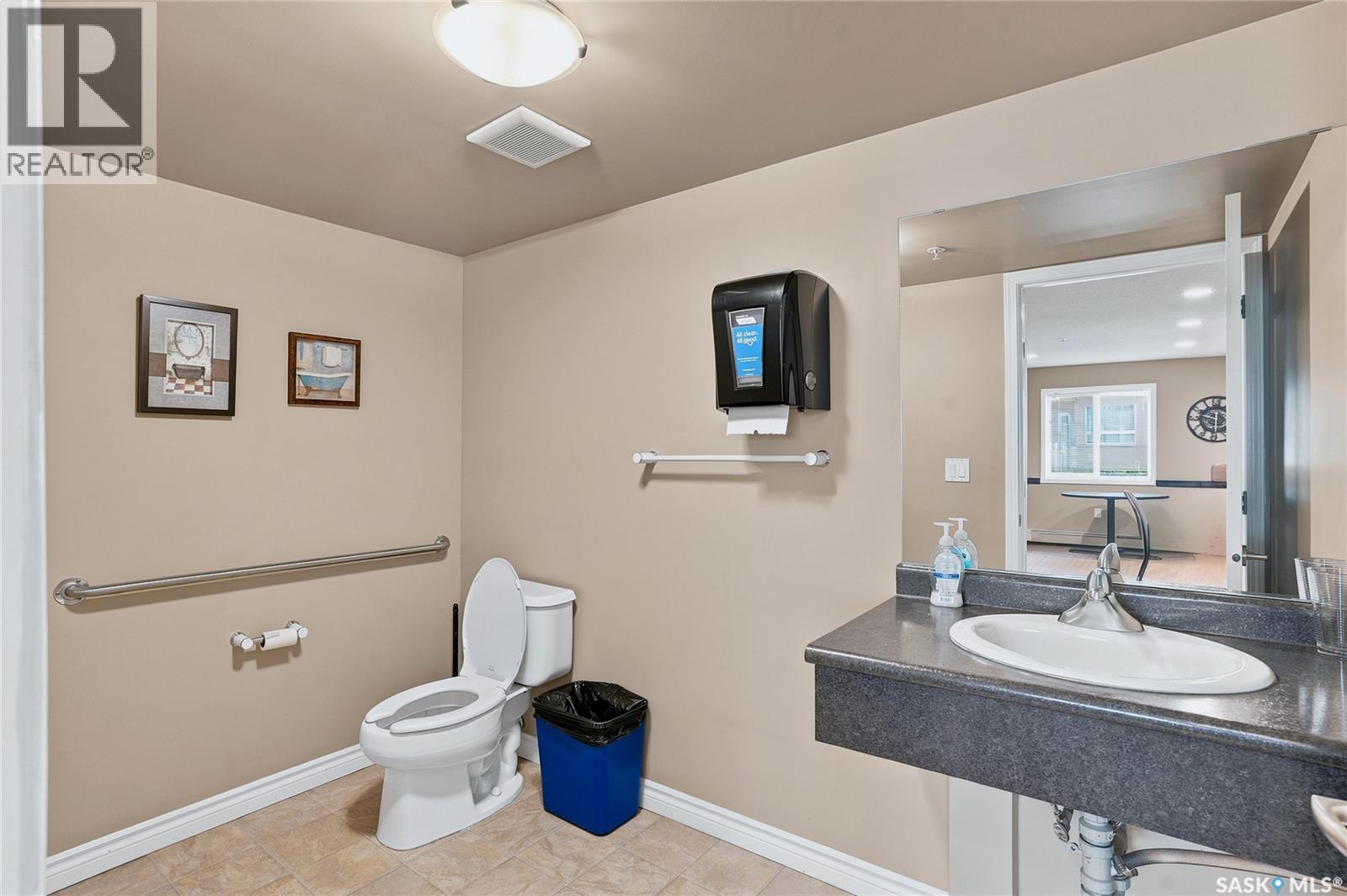 #103 150 Pawlychenko LANE - Image 35