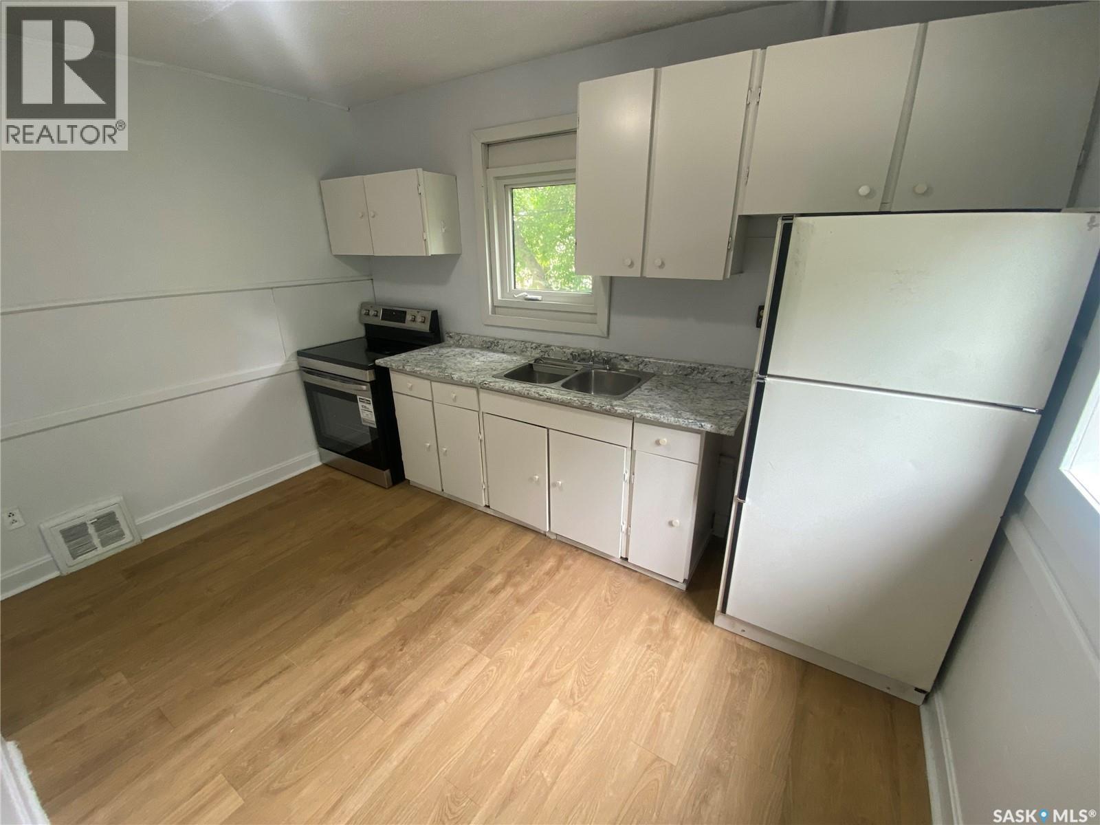 78 Victoria AVENUE - Image 3