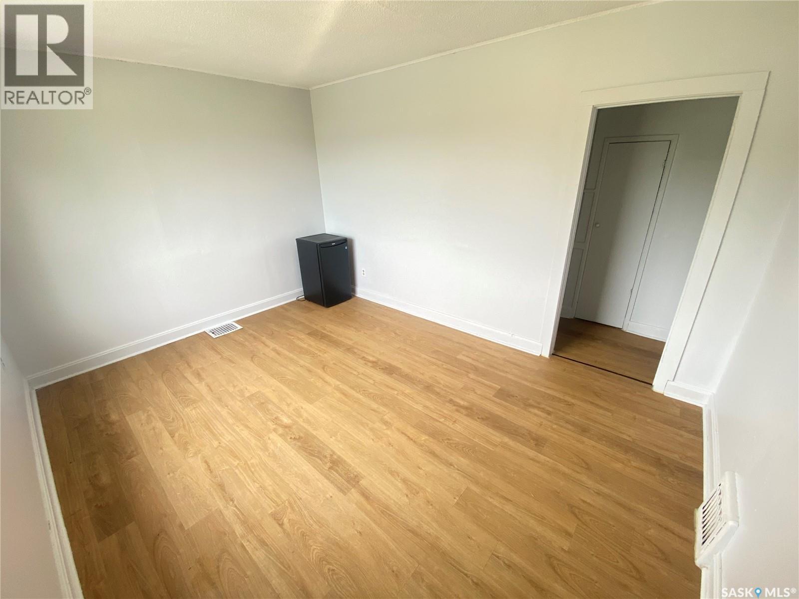 78 Victoria AVENUE - Image 4