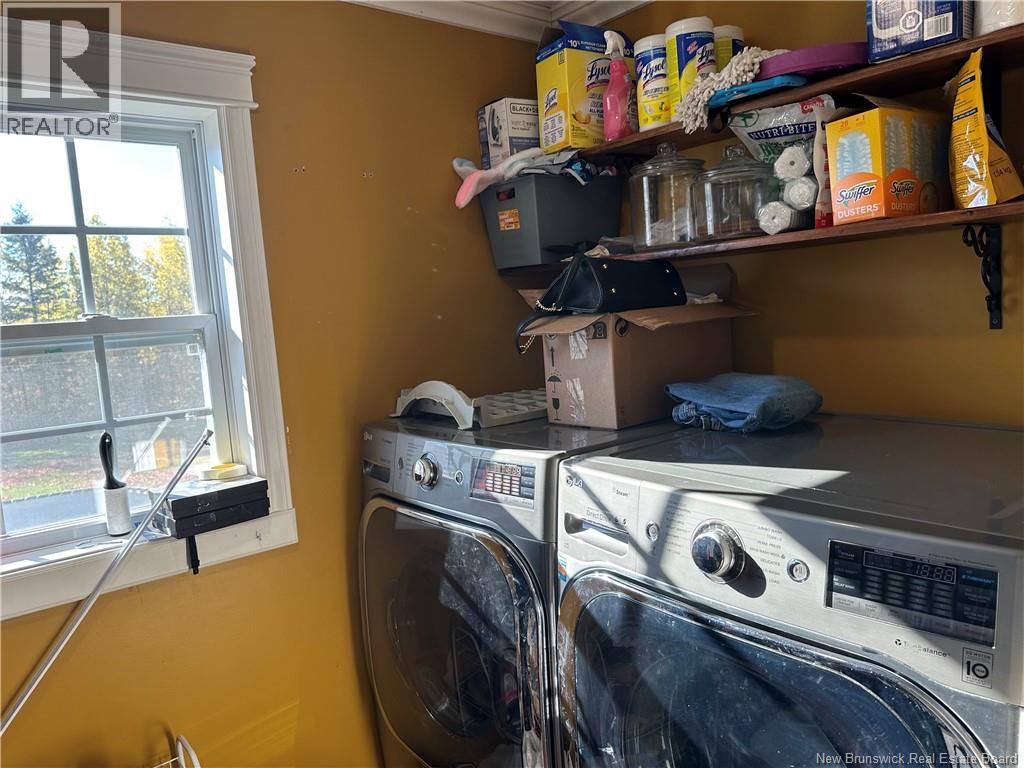 2381 Sormany Street - 12