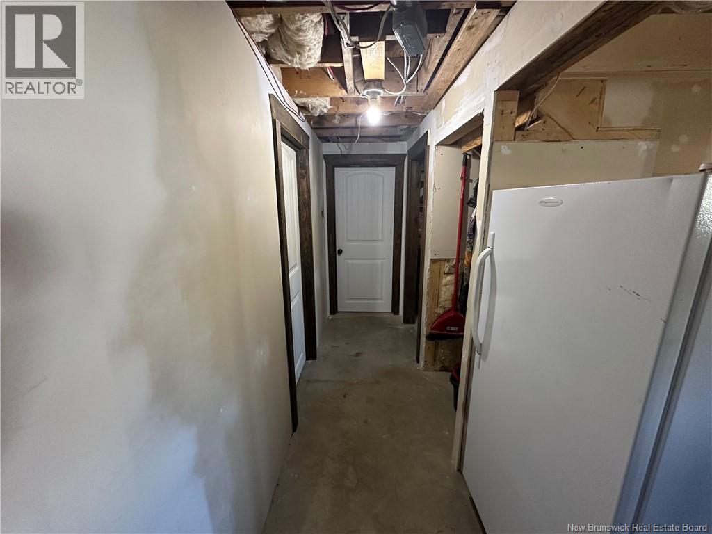 2381 Sormany Street - 38