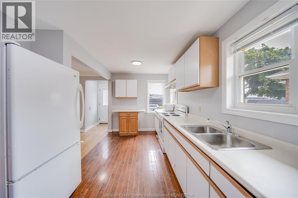 563 INDIAN ROAD - 13