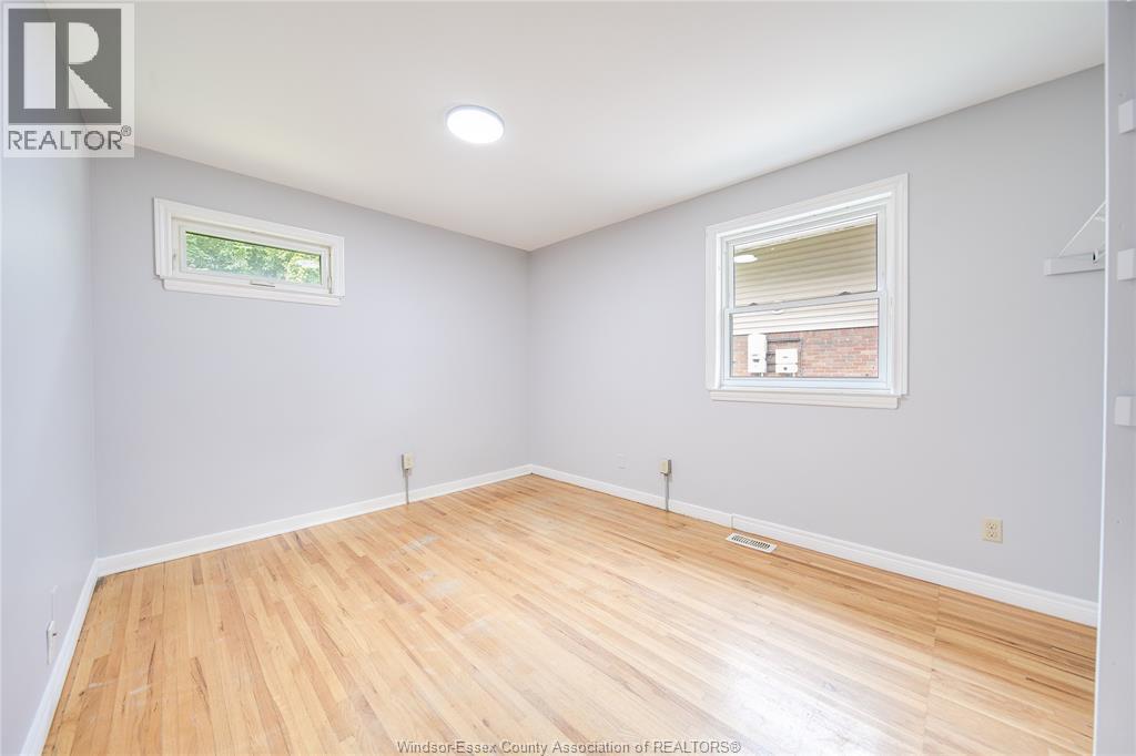 563 INDIAN ROAD - 18