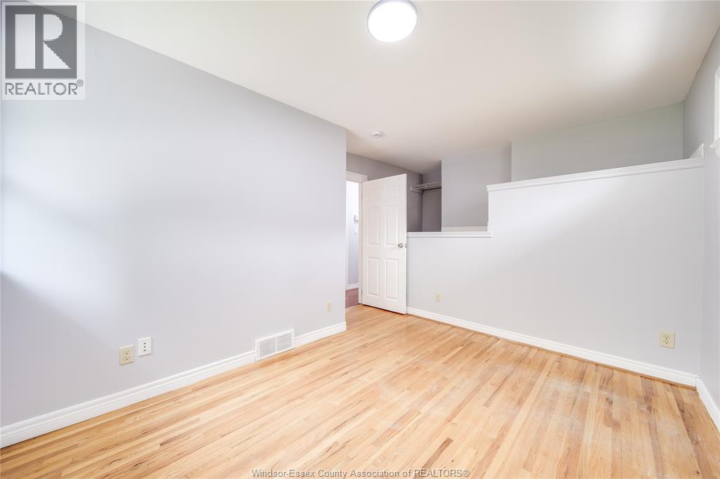 563 INDIAN ROAD - 21