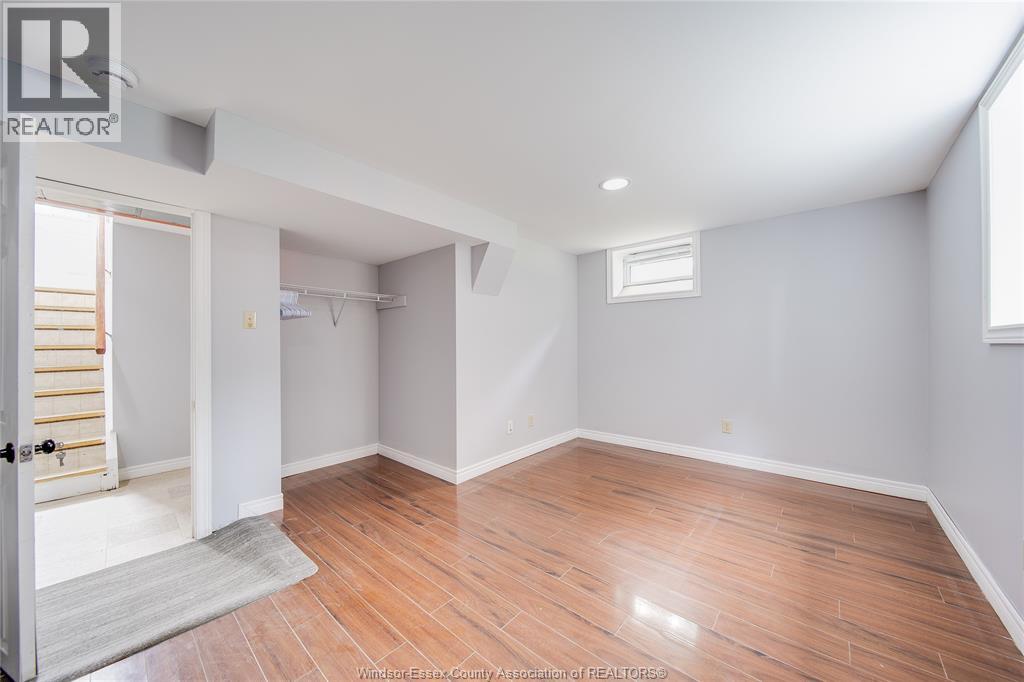 563 INDIAN ROAD - 32
