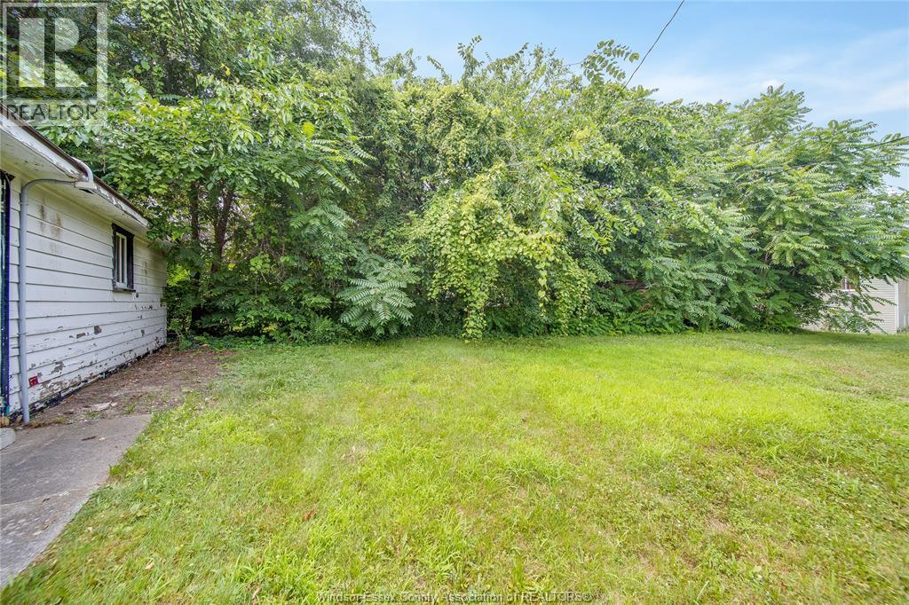 563 INDIAN ROAD - 36