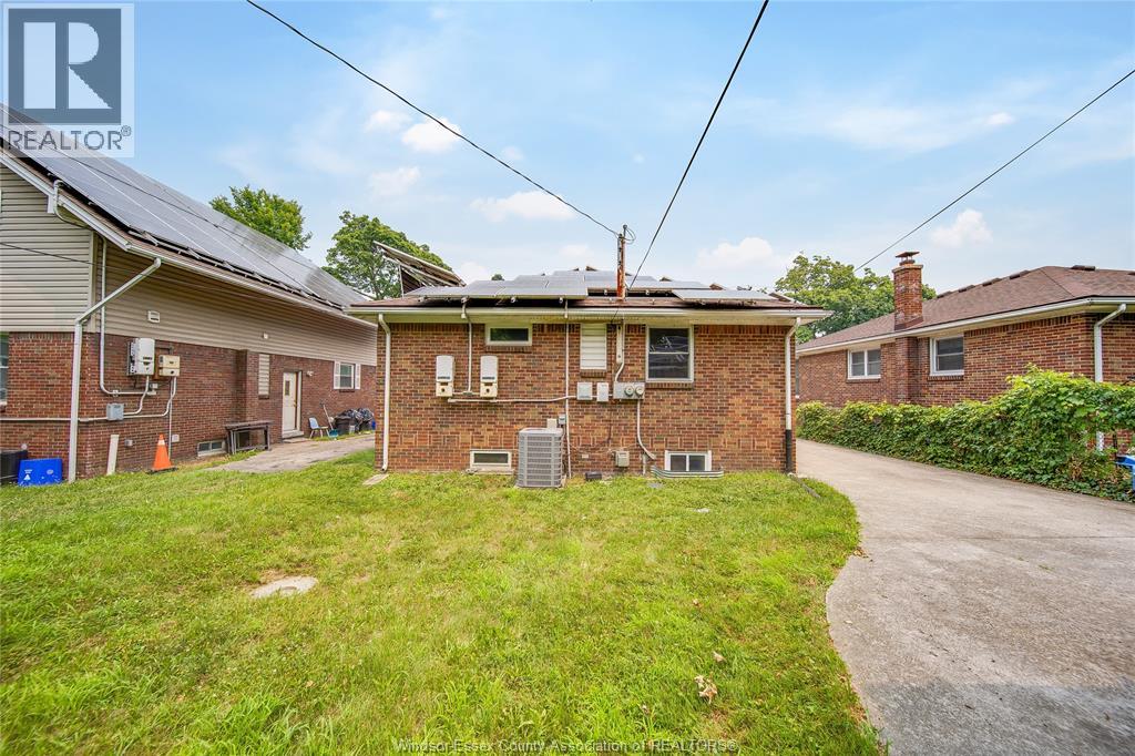 563 INDIAN ROAD - 37