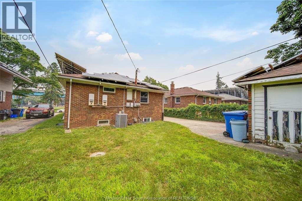 563 INDIAN ROAD - 38