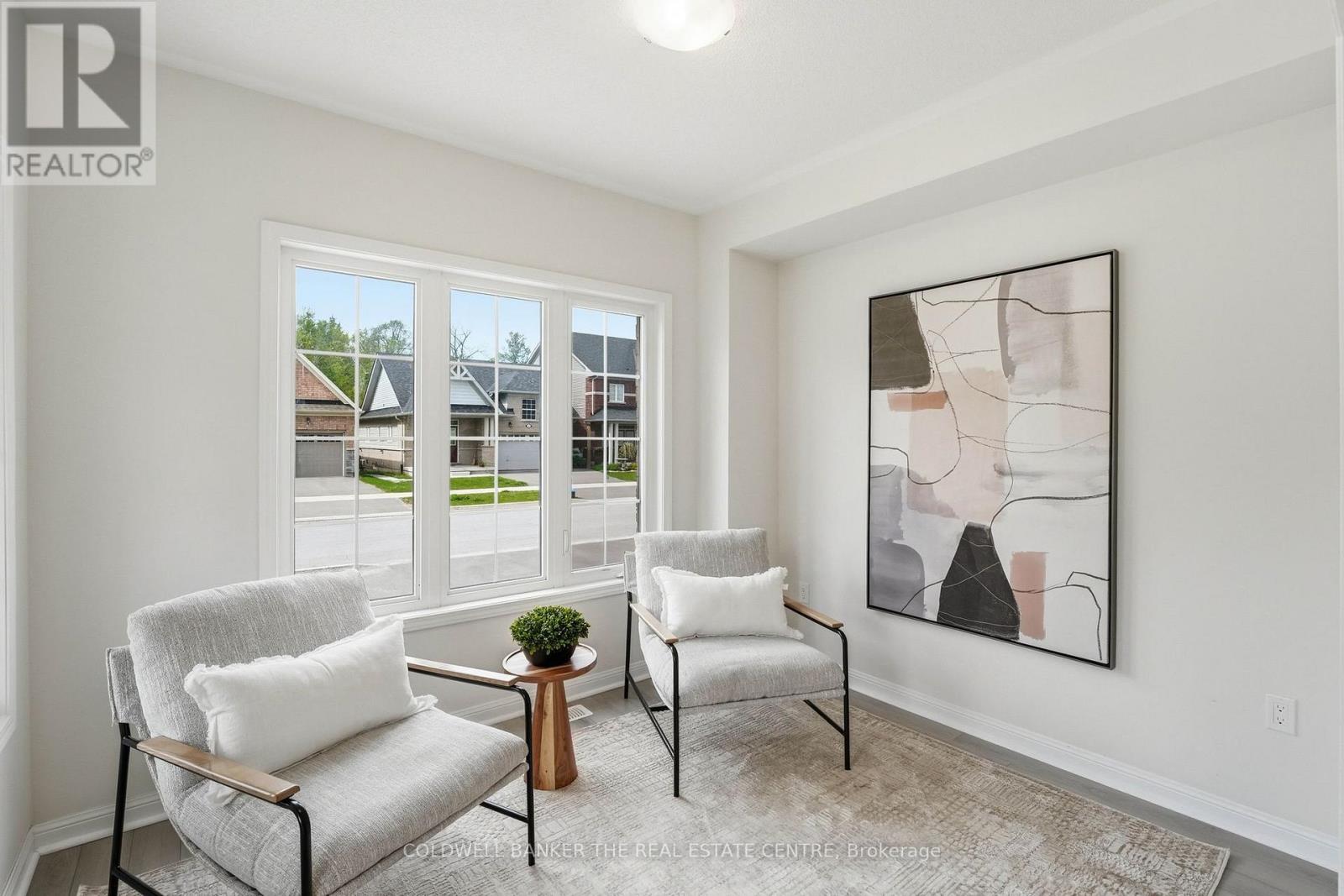 35 CLIFF THOMPSON COURT - 4