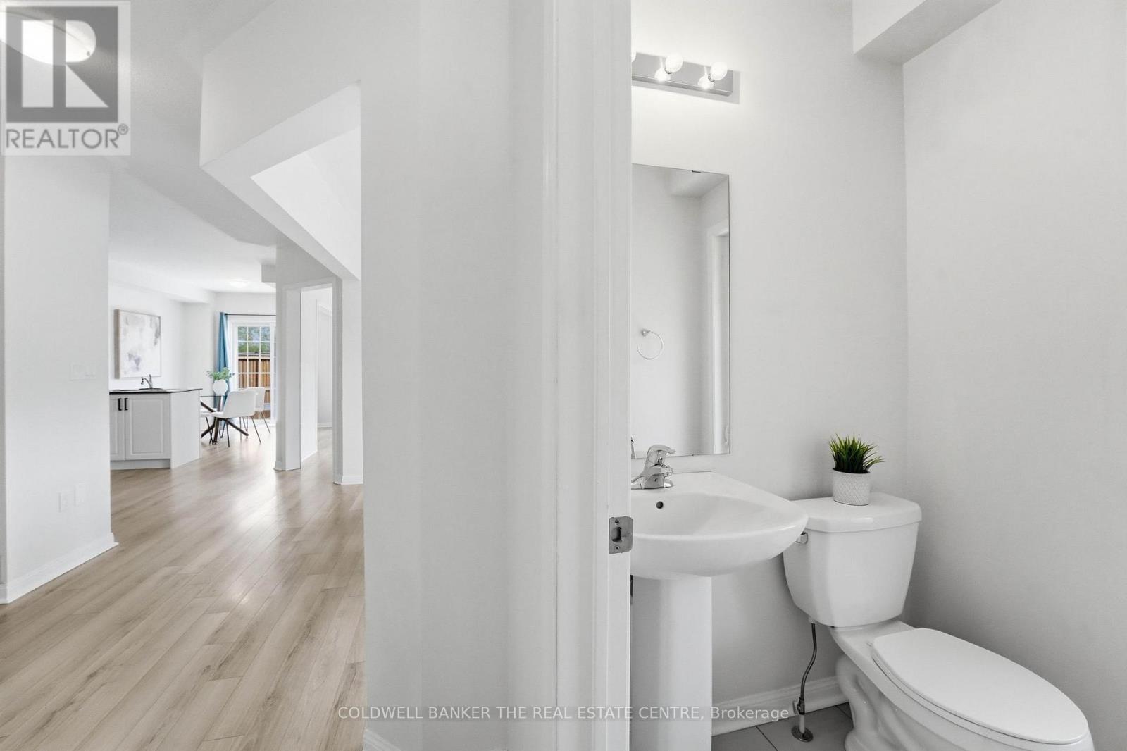 35 CLIFF THOMPSON COURT - 17