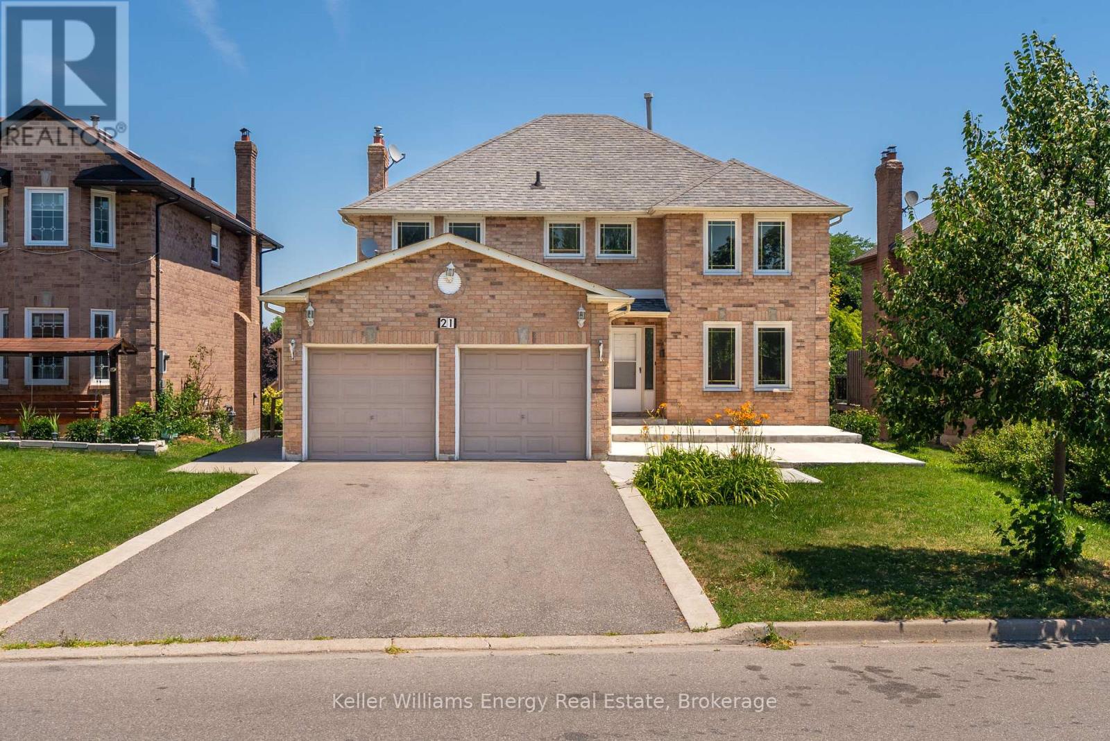 21 ROTHERGLEN ROAD N - 1