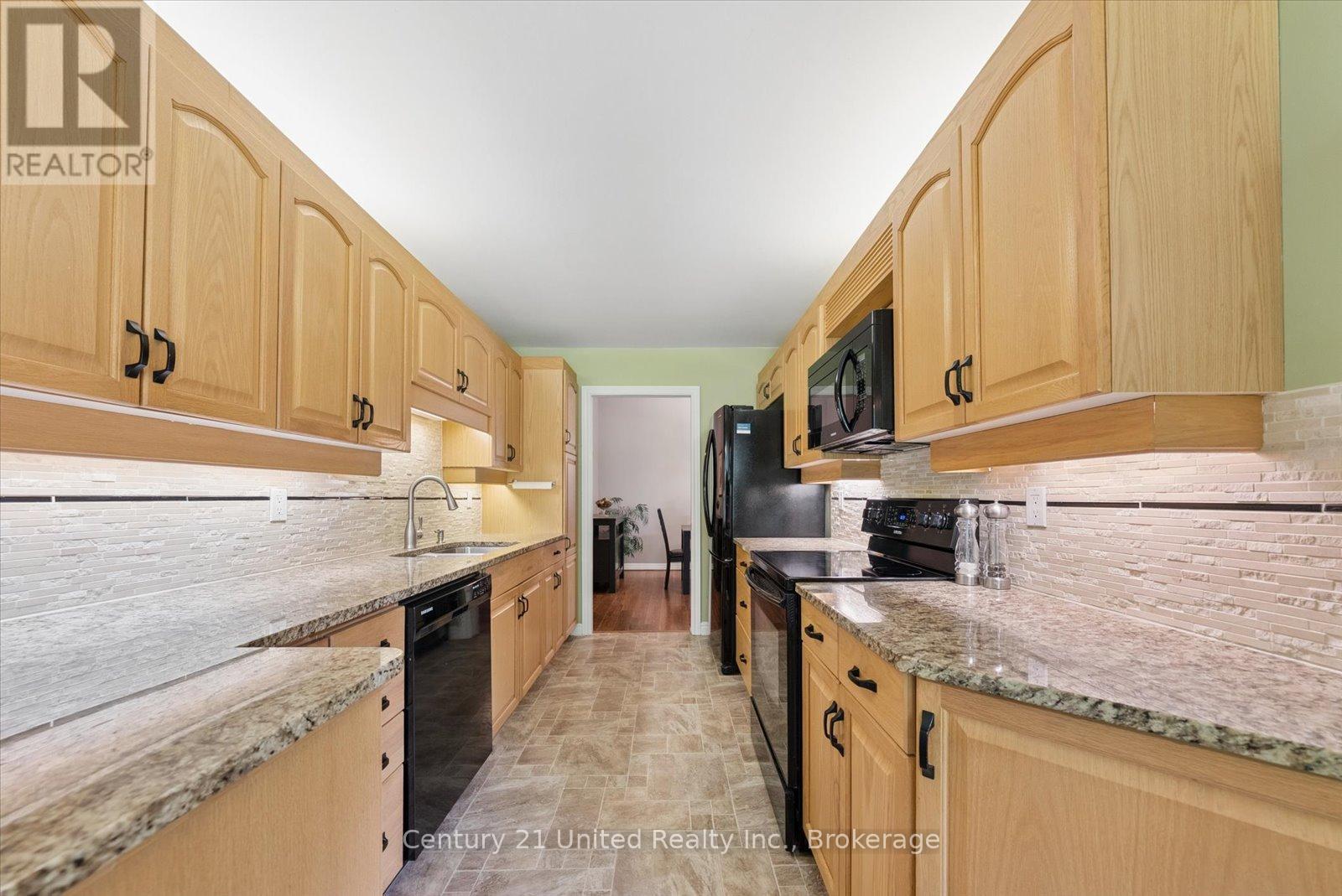 #11 1850 CHERRYHILL ROAD - 19