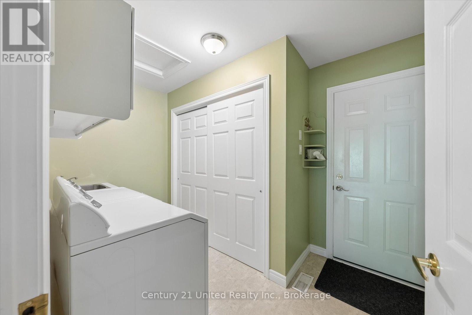 #11 1850 CHERRYHILL ROAD - 21