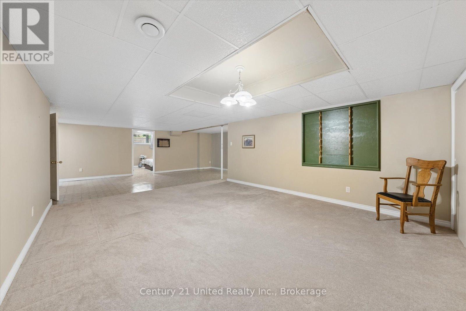#11 1850 CHERRYHILL ROAD - 34