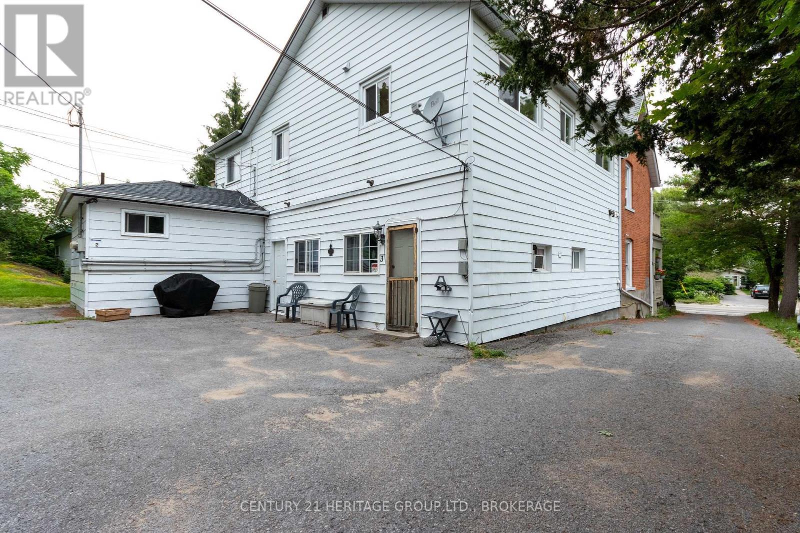 625 KING STREET W - 5
