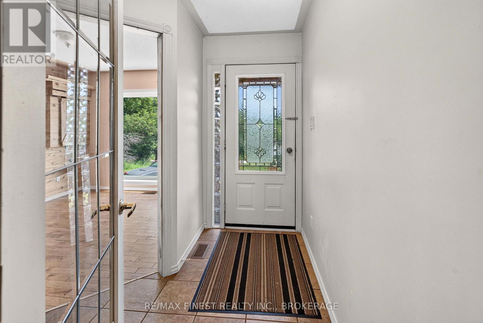 141 SILVER LAKE LANE 22 - Image 3