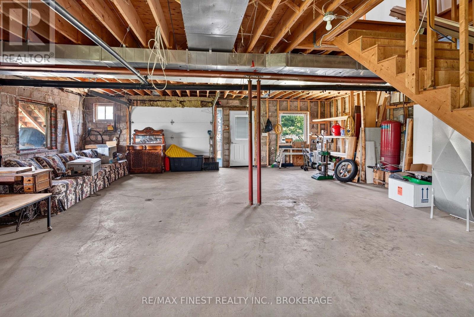 141 SILVER LAKE LANE 22 - Image 31