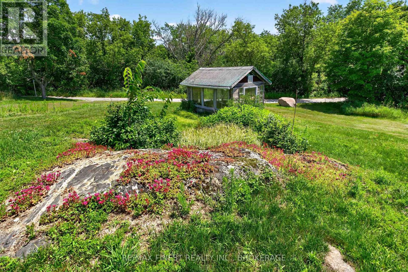 141 SILVER LAKE LANE 22 - Image 42