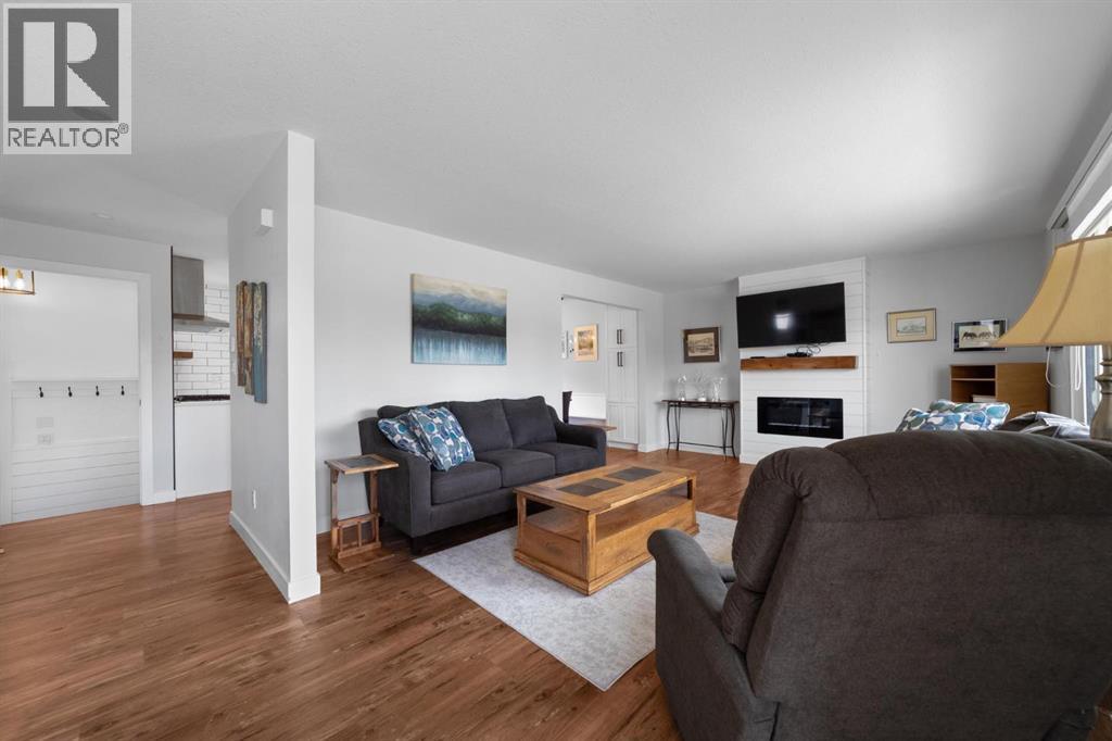 6306 44A Avenue - 3
