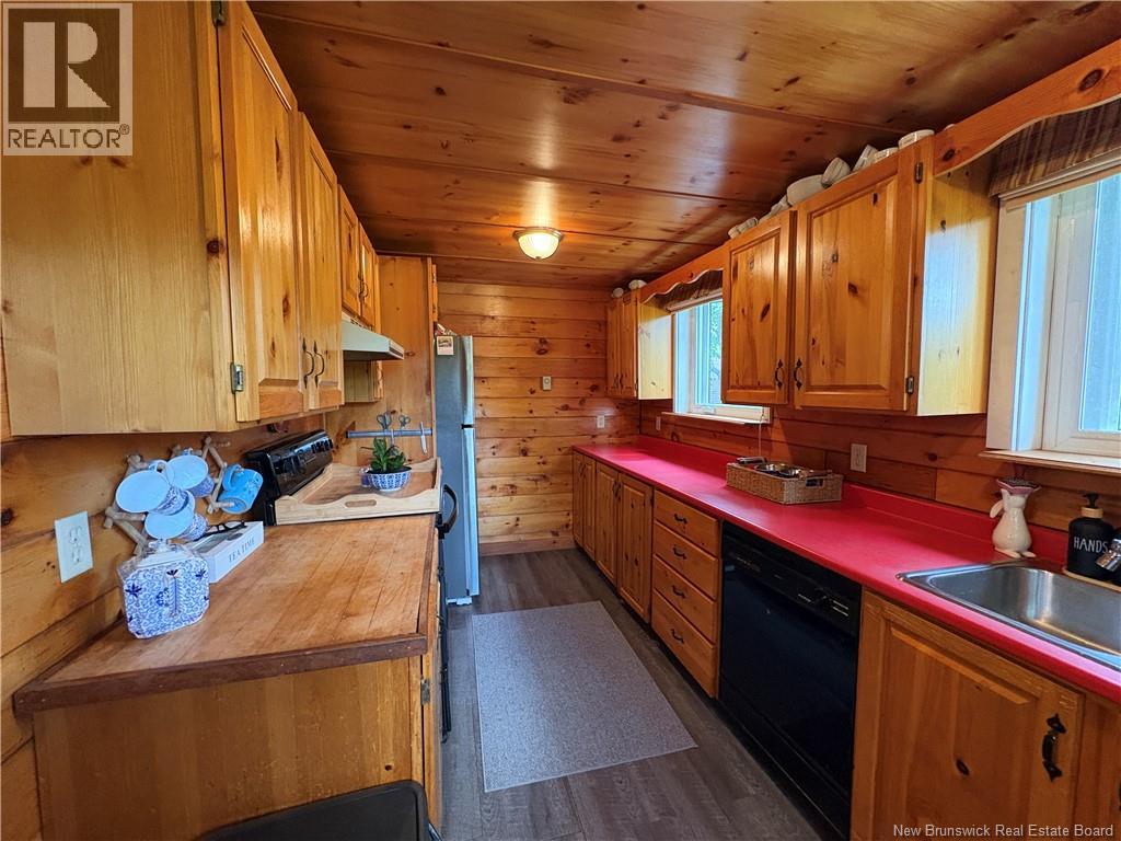 27 Binks Crescent - 13
