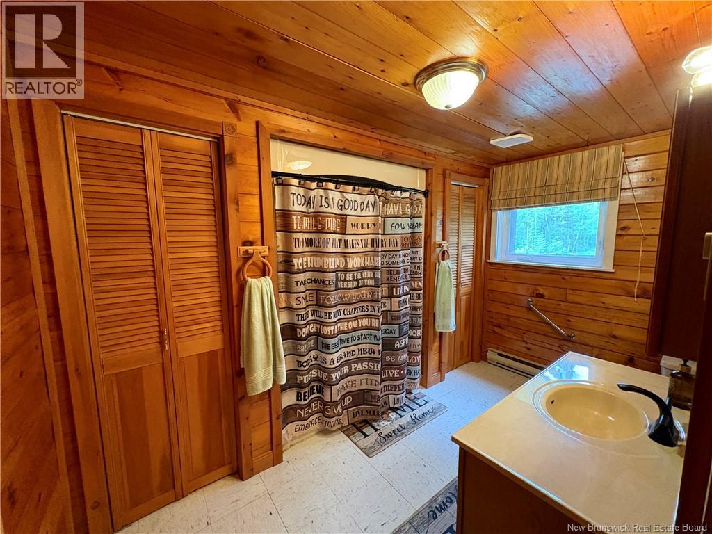 27 Binks Crescent - Image 18