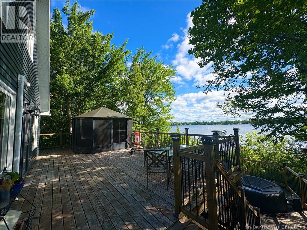 27 Binks Crescent - 7