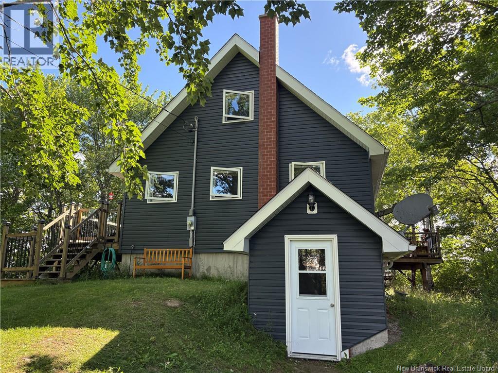 27 Binks Crescent - 2