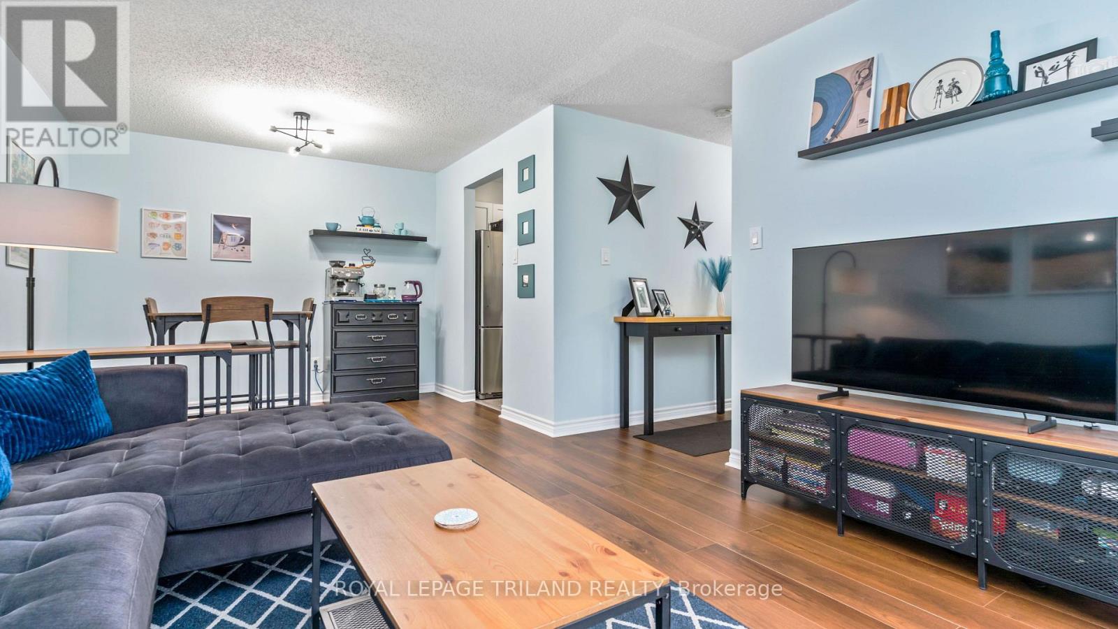 #116 735 DEVERON CRESCENT - 5