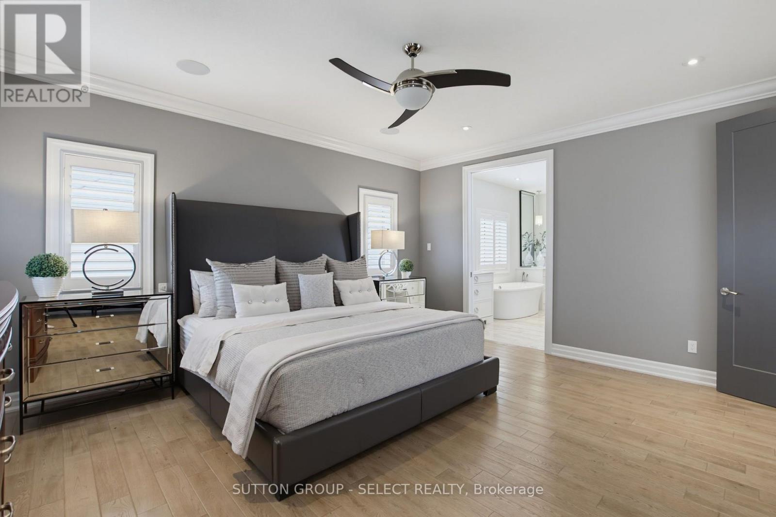 2303 WATERSIDE COURT - Image 21