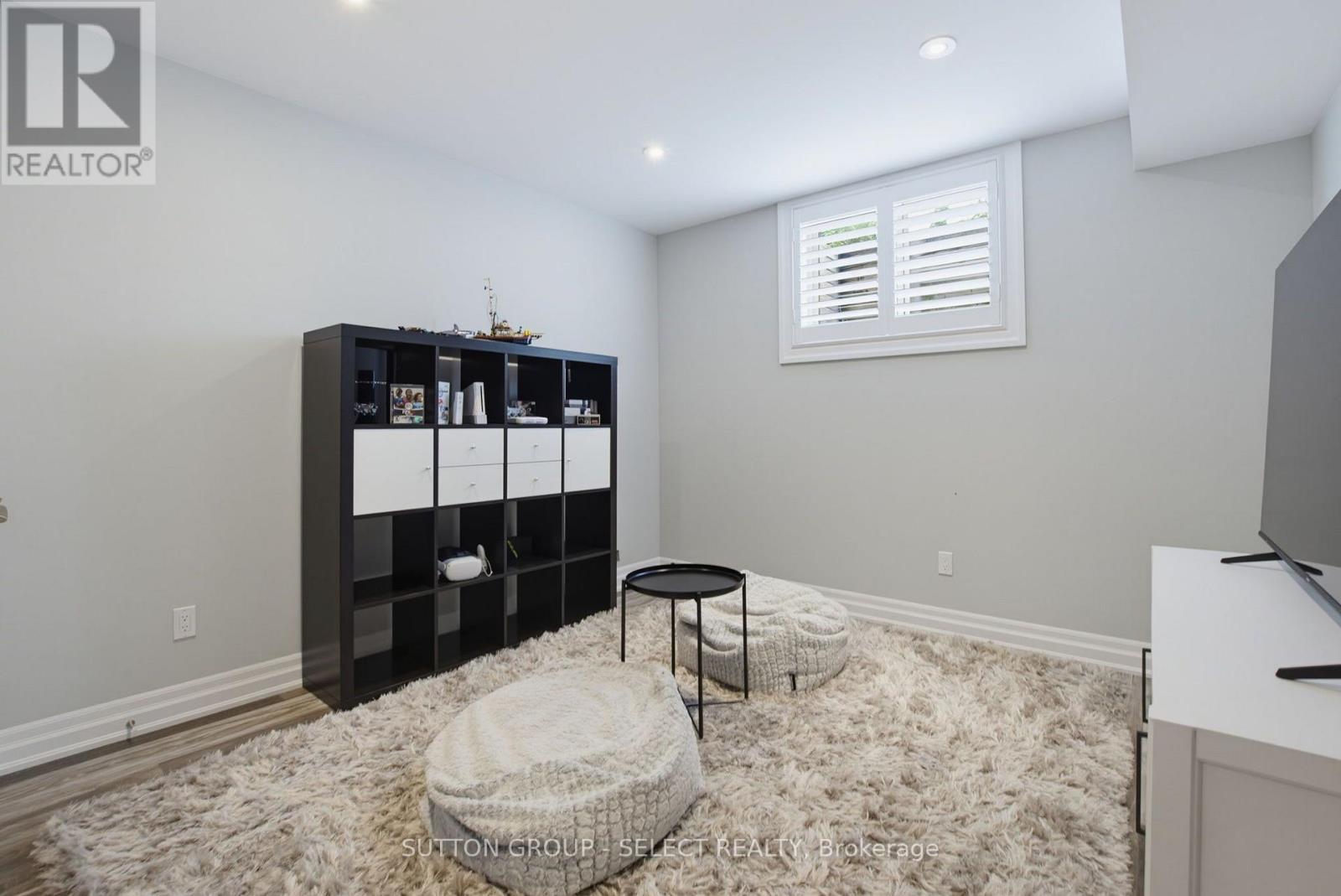 2303 WATERSIDE COURT - Image 39