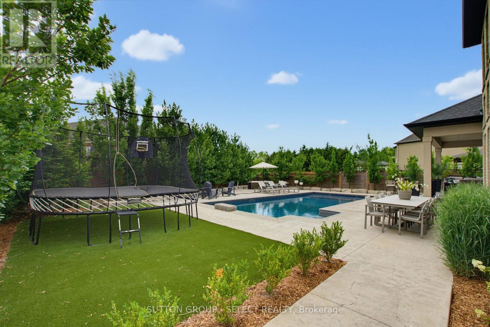 2303 WATERSIDE COURT - Image 45