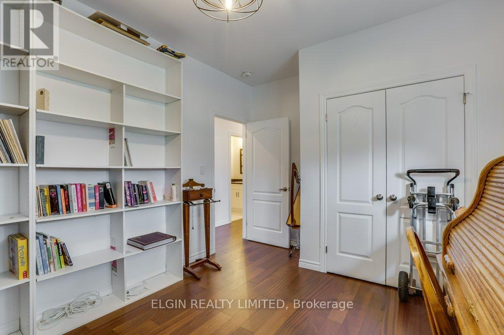 167 ELGIN STREET - 27