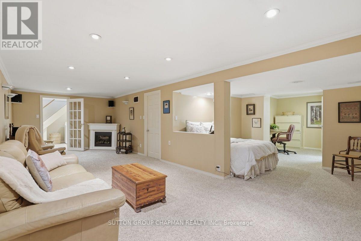 763 OBAN CRESCENT - 26