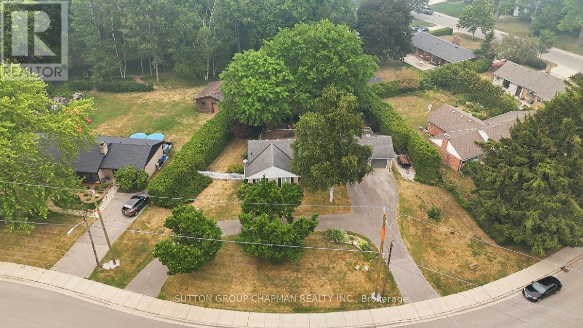 763 OBAN CRESCENT - 3
