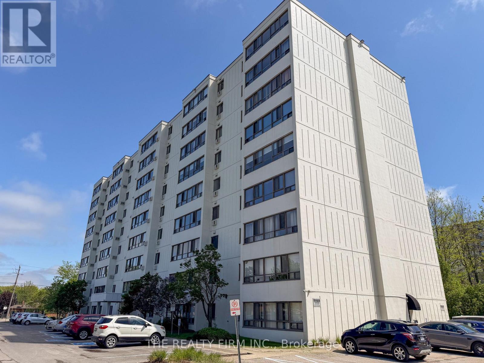 #403 135 BASELINE ROAD W - 31