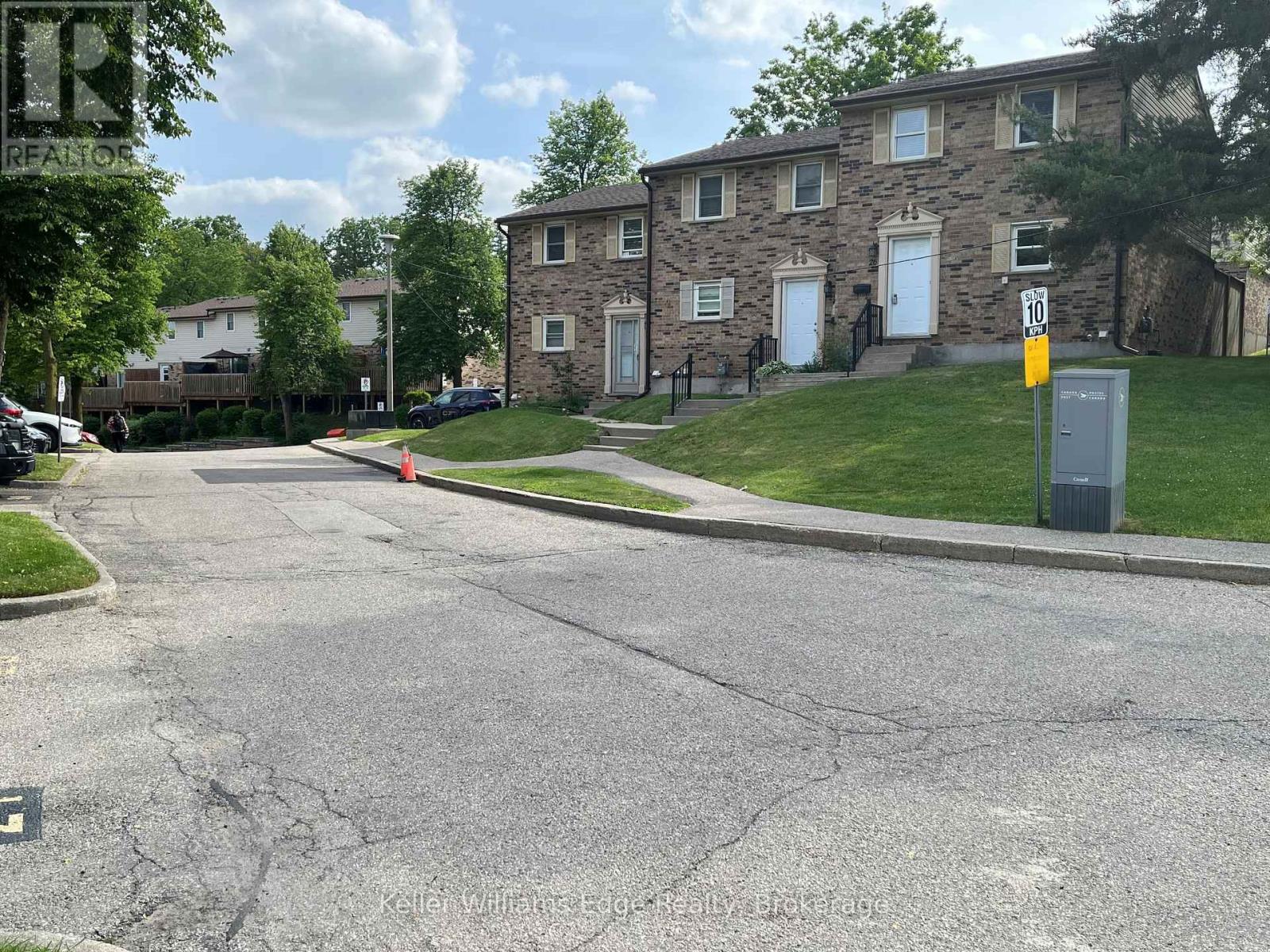 #10 175 CEDAR STREET - 6