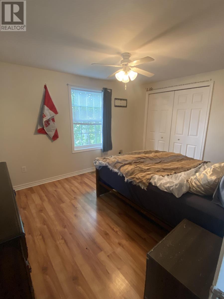 32 Brook Street - Image 8