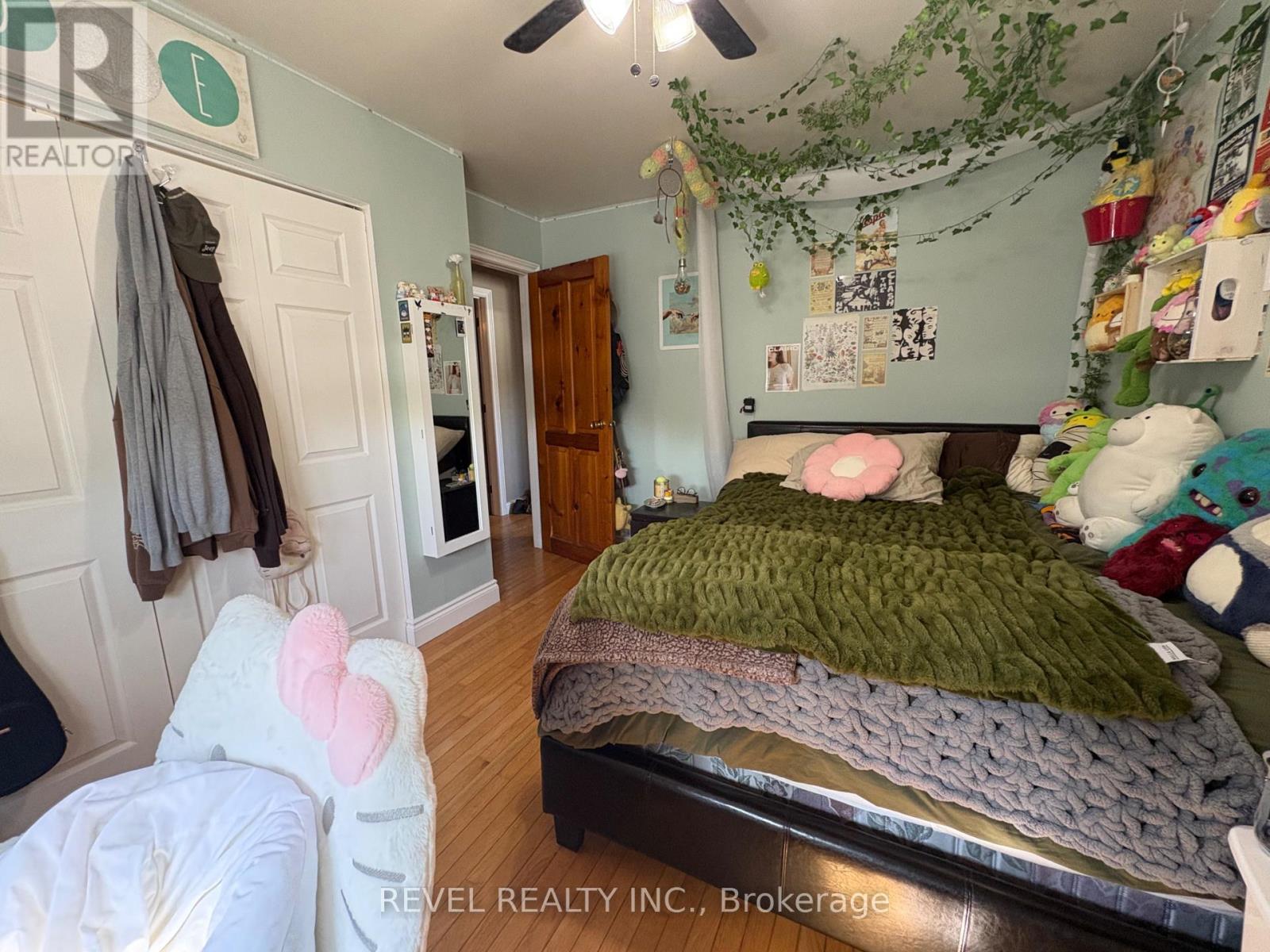 226 SECOND AVENUE - 19