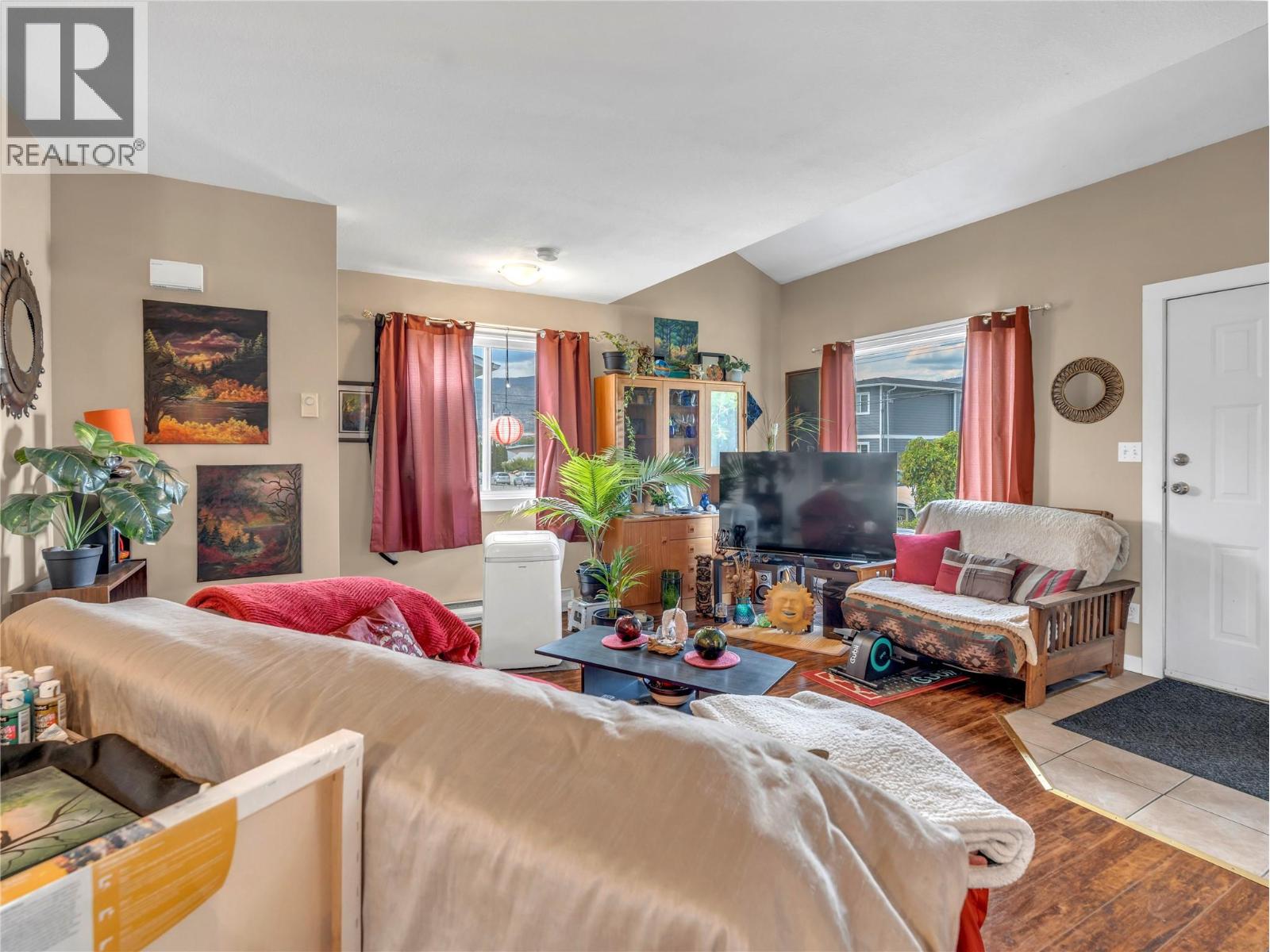 506 NELSON Avenue - 6