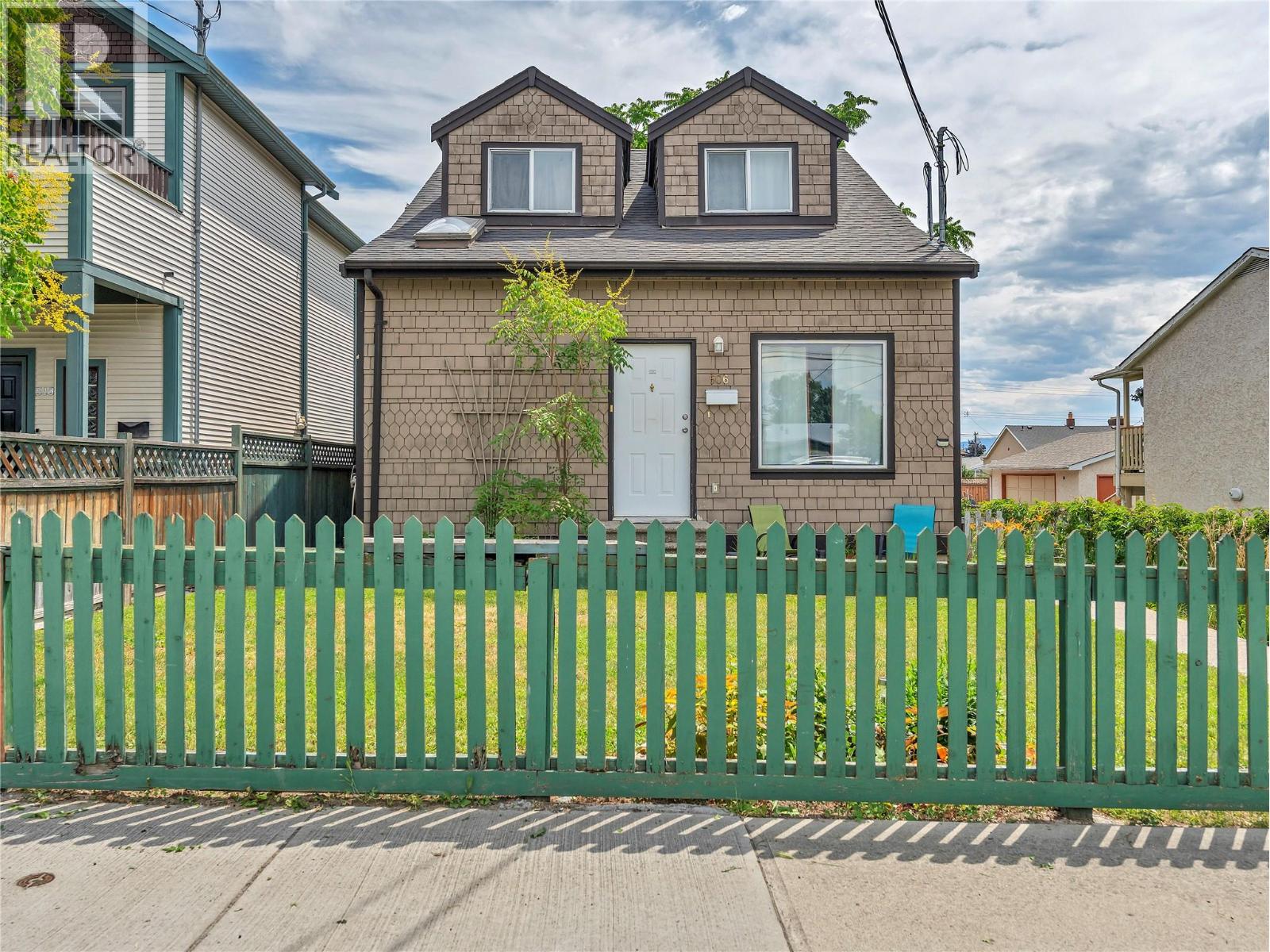 506 NELSON Avenue - 29