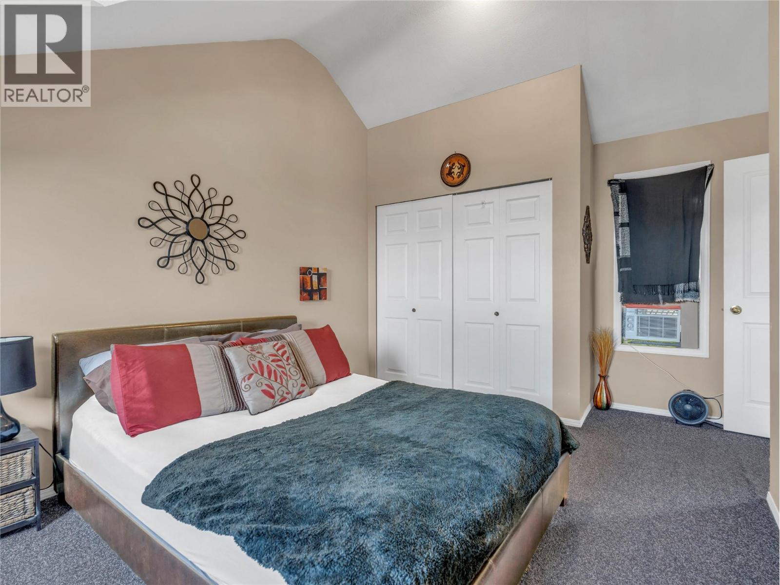 506 NELSON Avenue - 10