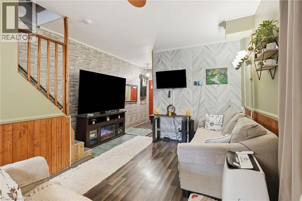 182 CAVELL Avenue - 10