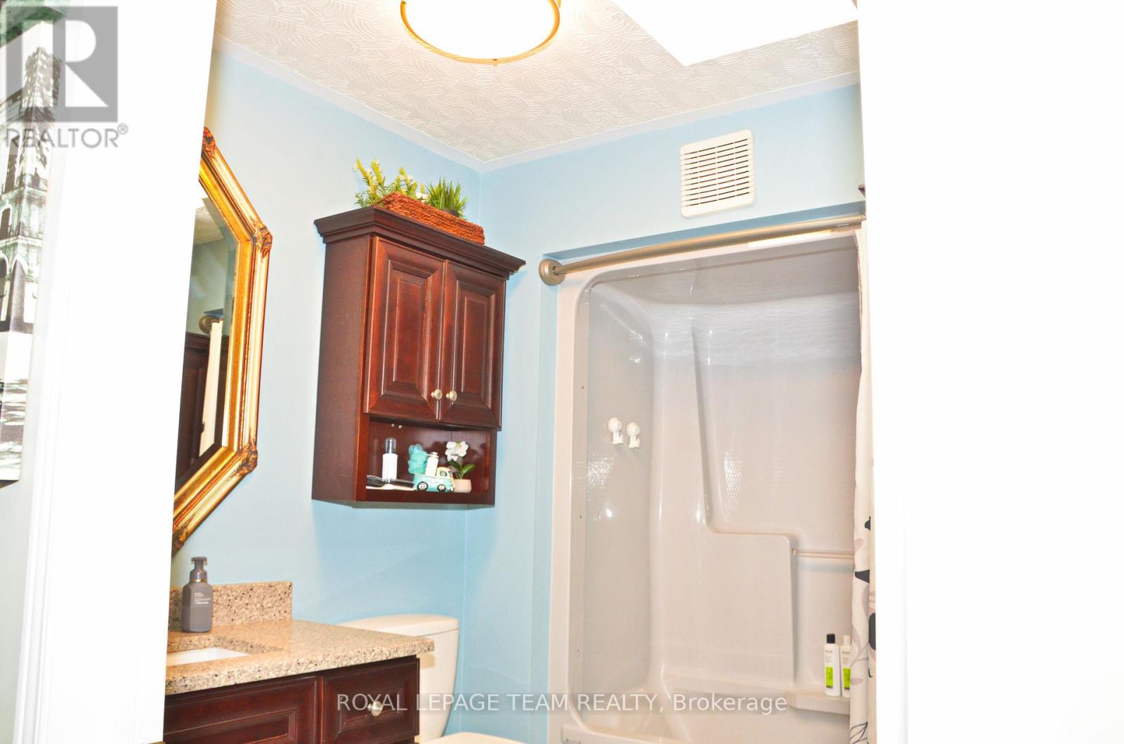 11708 BREEZEWOOD AVENUE S - 19