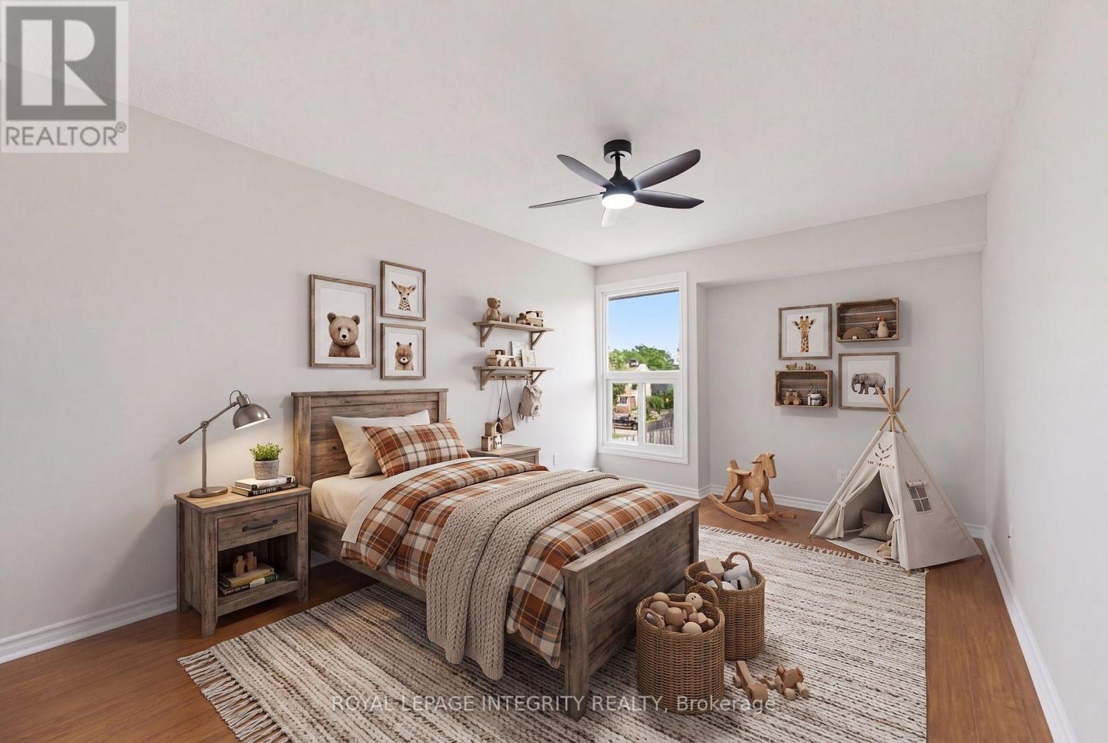 #36 3415 UPLANDS DRIVE - 15
