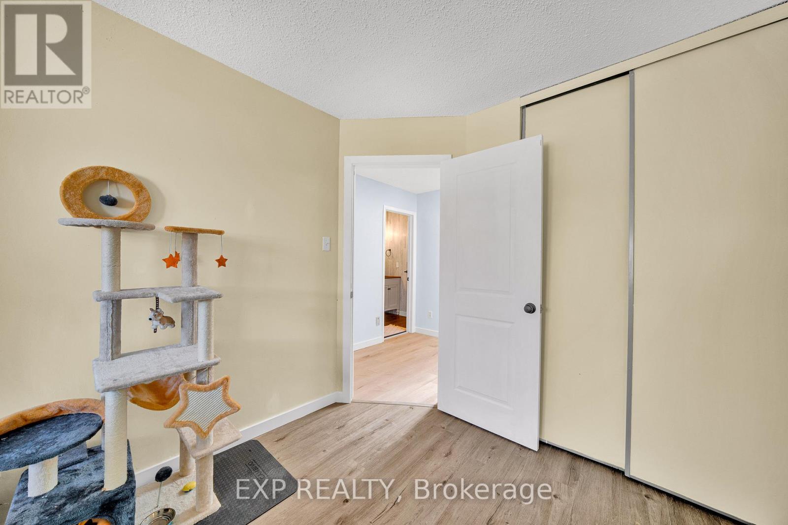 6431 TIMOTHY COURT - 21