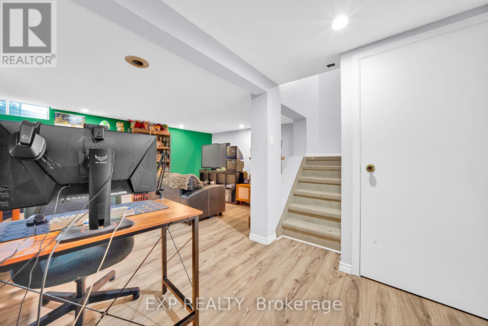 6431 TIMOTHY COURT - 25