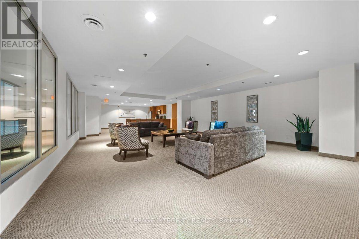 1 Bed, 1 Bath Apartment for Rent in Ottawa – 504 – 195 BESSERER STREET, Ottawa – MLS# X13583684 - Image 17