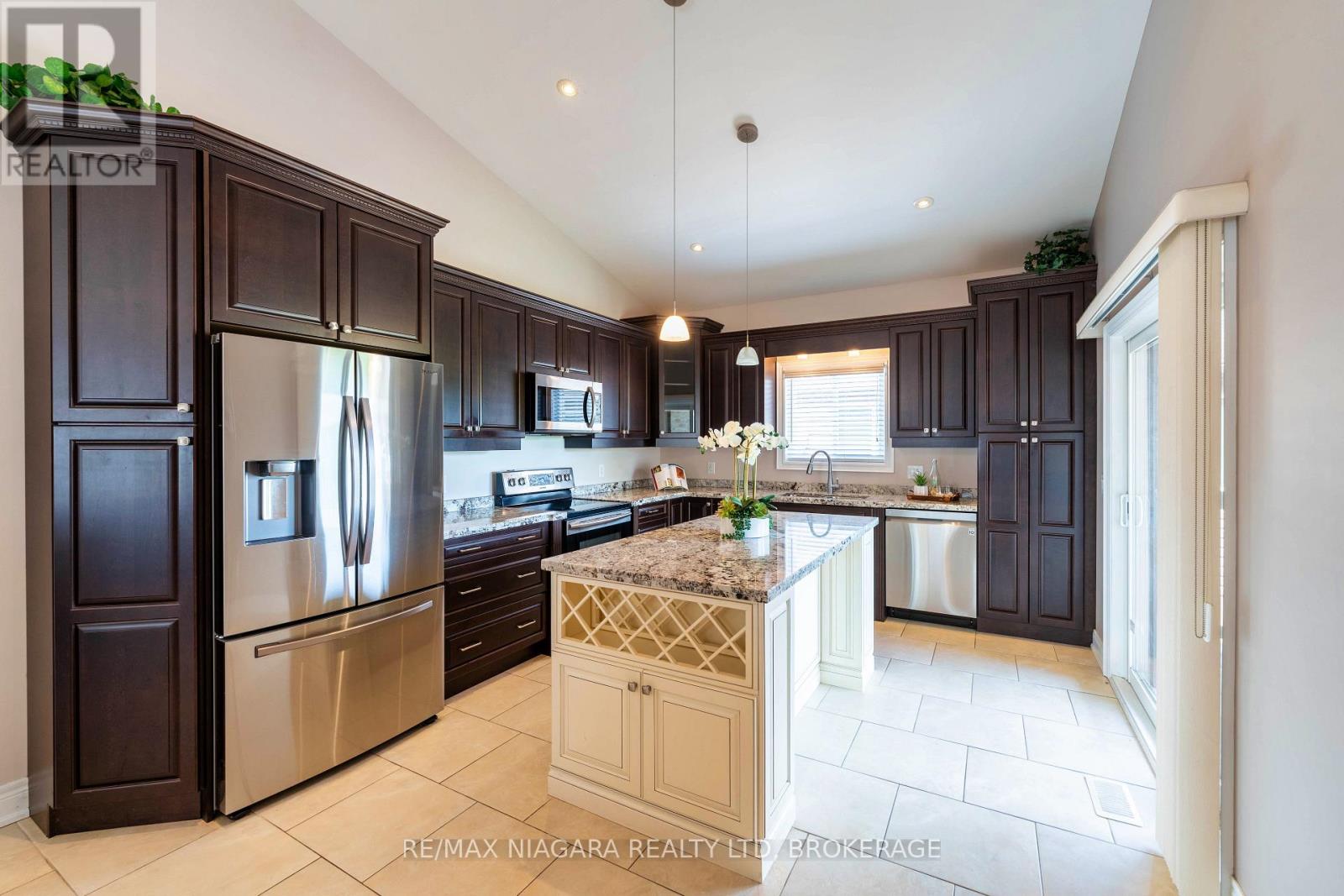 9148 HENDERSHOT BOULEVARD - 19