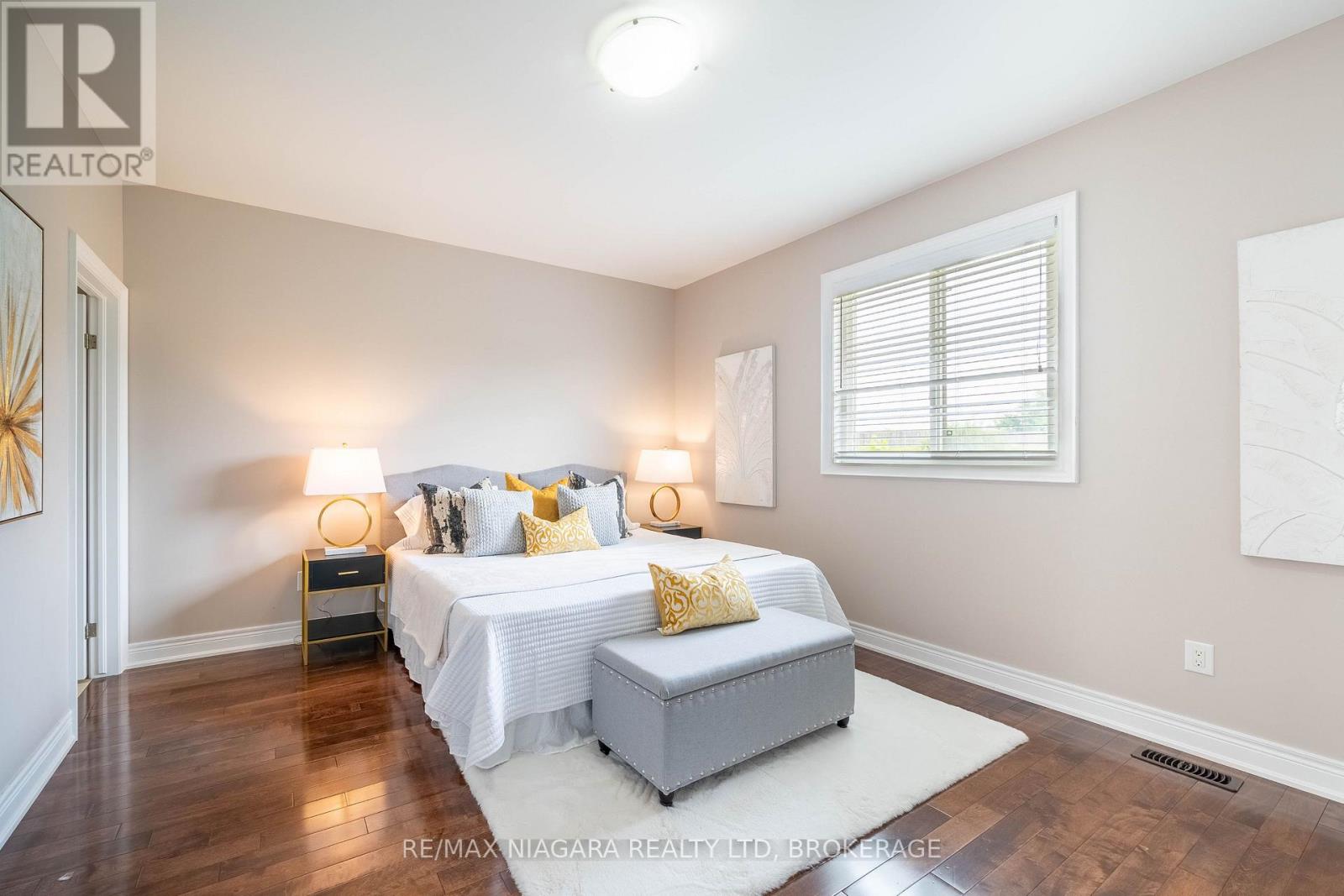 9148 HENDERSHOT BOULEVARD - 31